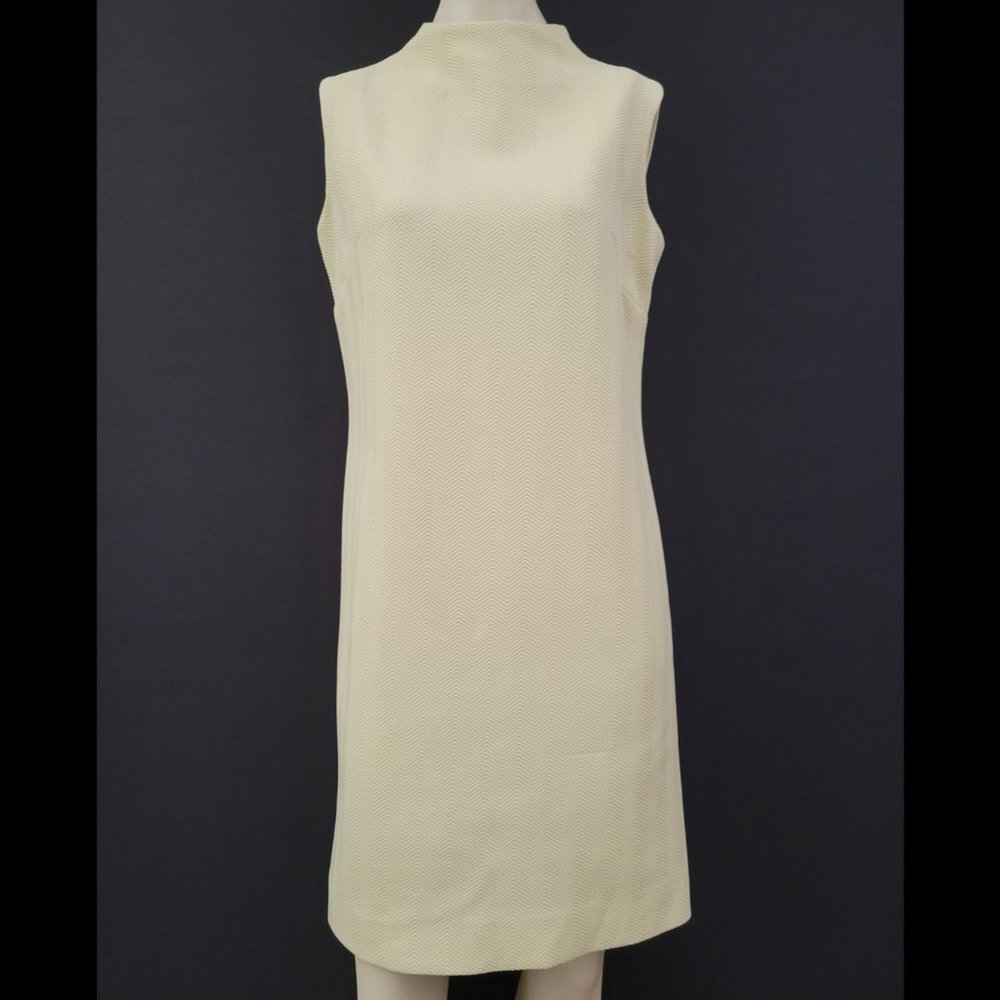 60s Mod Beige Sleeveless Shift Dress